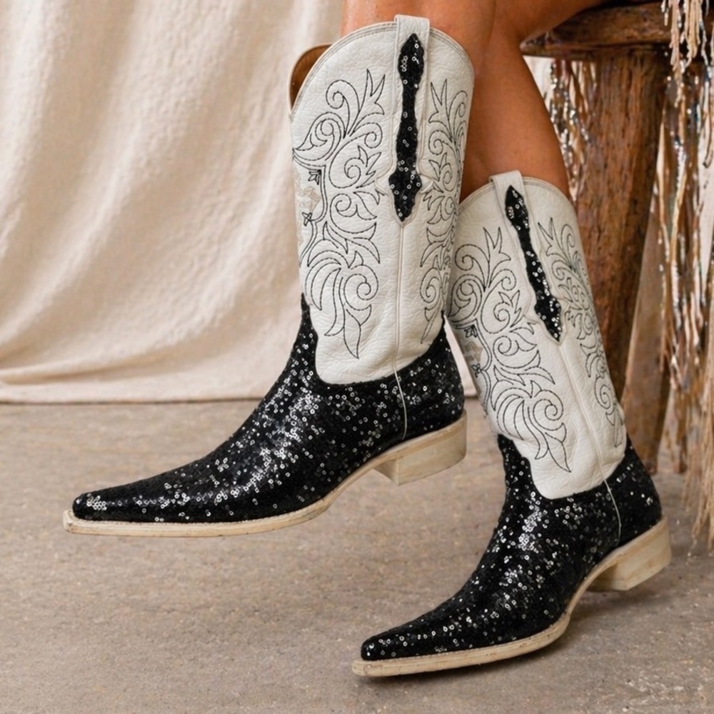 El General Sequin Western Cowboy Boot Women 8 Sharp Pointed Snip Toe Cross Black
